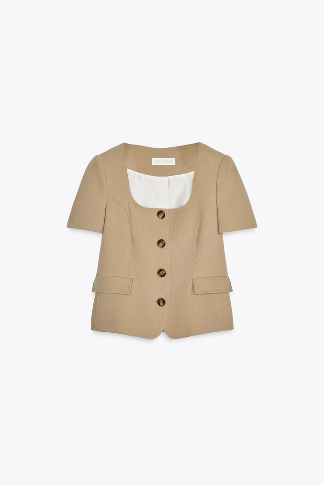 SHORT SLEEVE BLAZER WITH SHOULDER PADS