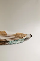 GLASS DESSERT PLATE WITH A FLORAL LEAF DESIGN