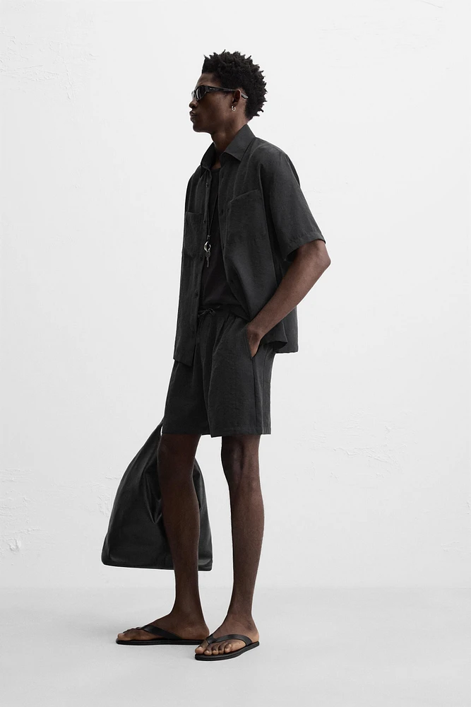 BERMUDA REGULAR FIT COURTE