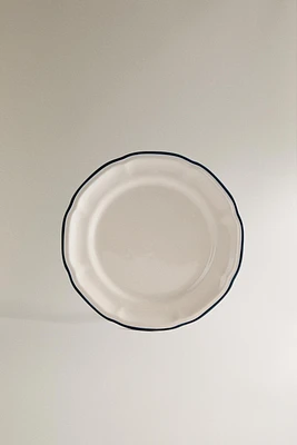DESSERT PLATE WITH A GREEN RIM