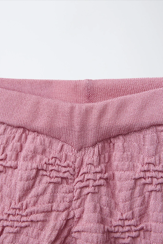 TEXTURED KNIT BERMUDA SHORTS