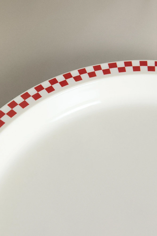 CHILDREN'S DINNER PLATE WITH A CONTRAST EDGE