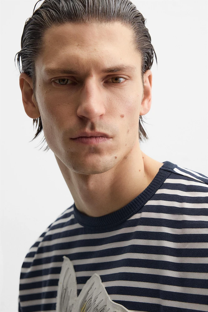 STRIPED PATCH T-SHIRT