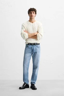 SLIM TAPERED FIT JEANS