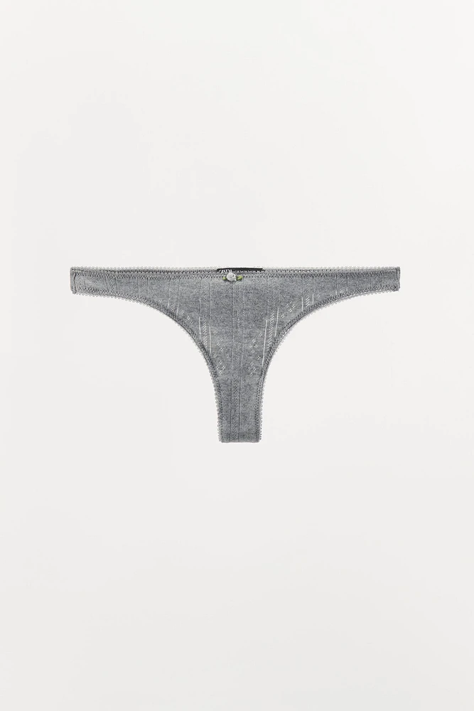 STRING DENTELLE FLEUR