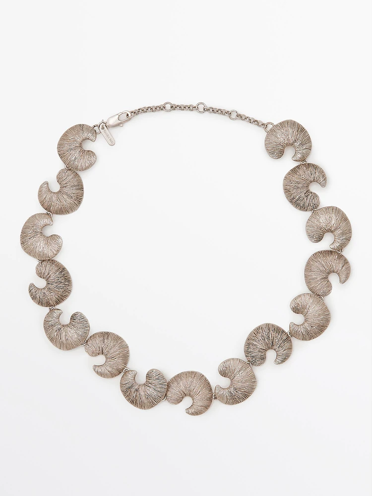 Ras-de-cou coquillage