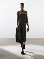 Strappy top with contrast topstitching