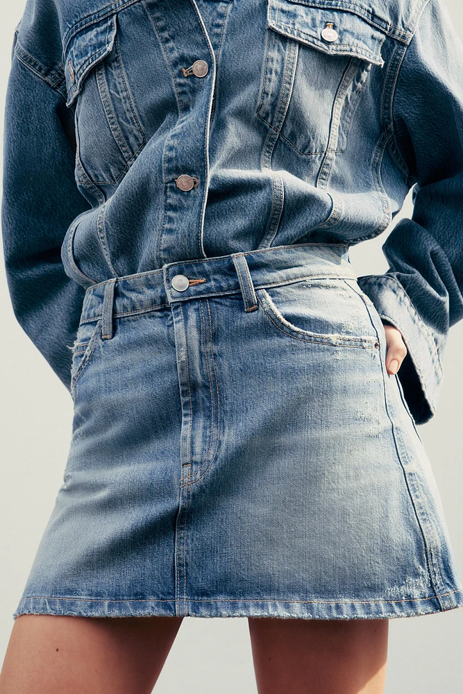 JUPE EN JEAN TRF AVEC DÉCHIRURES