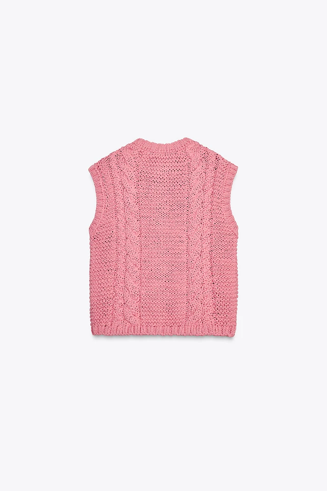 FLORAL BUTTON KNIT VEST TOP