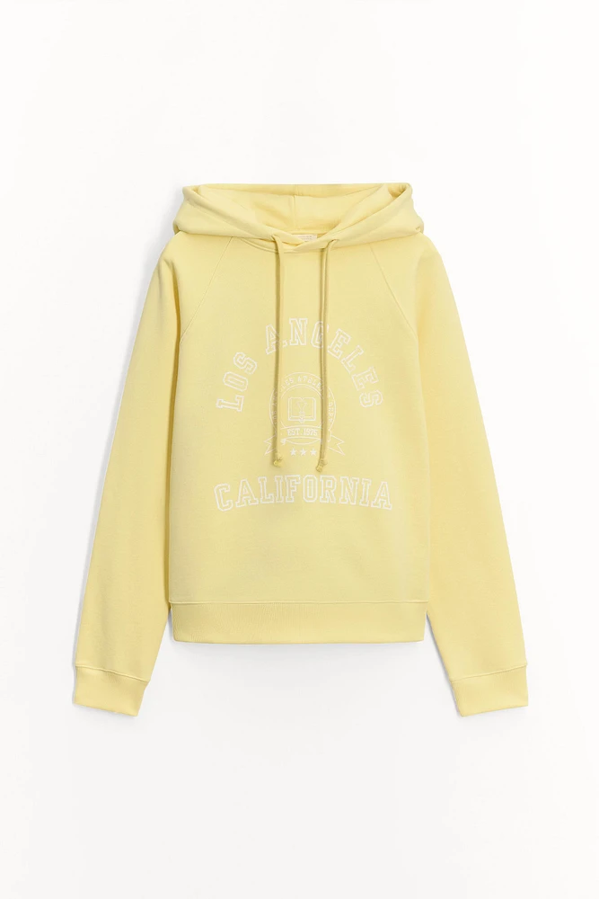 TEXT PRINT HOODED SWEATSHIRT