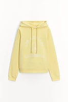 TEXT PRINT HOODED SWEATSHIRT