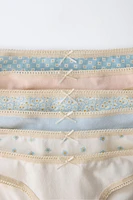 AGES 6-14/ SIX-PACK OF DAISY PRINT BRIEFS
