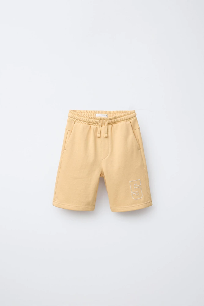 PLUSH JOGGING SHORTS