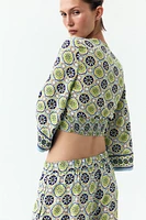 PRINTED KNOTTED CROP TOP