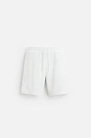 BERMUDA RELAXED FIT JACQUARD