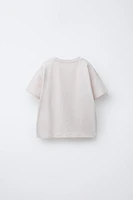 LOT DE TROIS T-SHIRTS UNIS ET À RAYURES