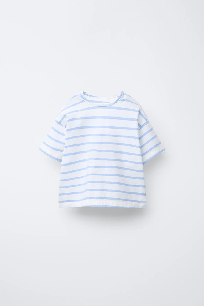 T-SHIRT À RAYURE TEXTURÉE