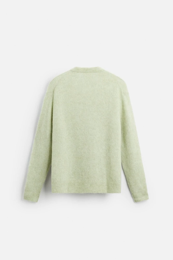 TEXTURED SWEATER