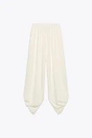 PANTALON EN MAILLE BOUFFANT
