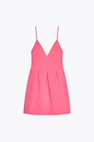 VOLUMINOUS SHORT DRESS