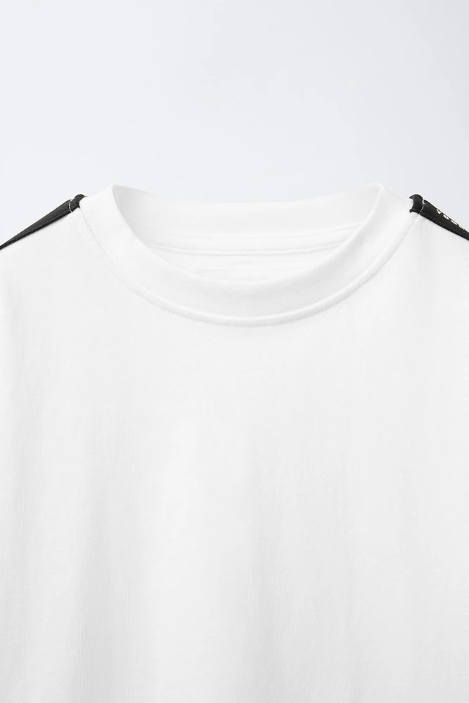 T-SHIRT SPORT AVEC BANDE