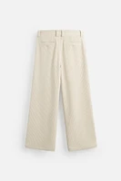 PANTALON COUPE LARGE EN VELOURS CÔTELÉ