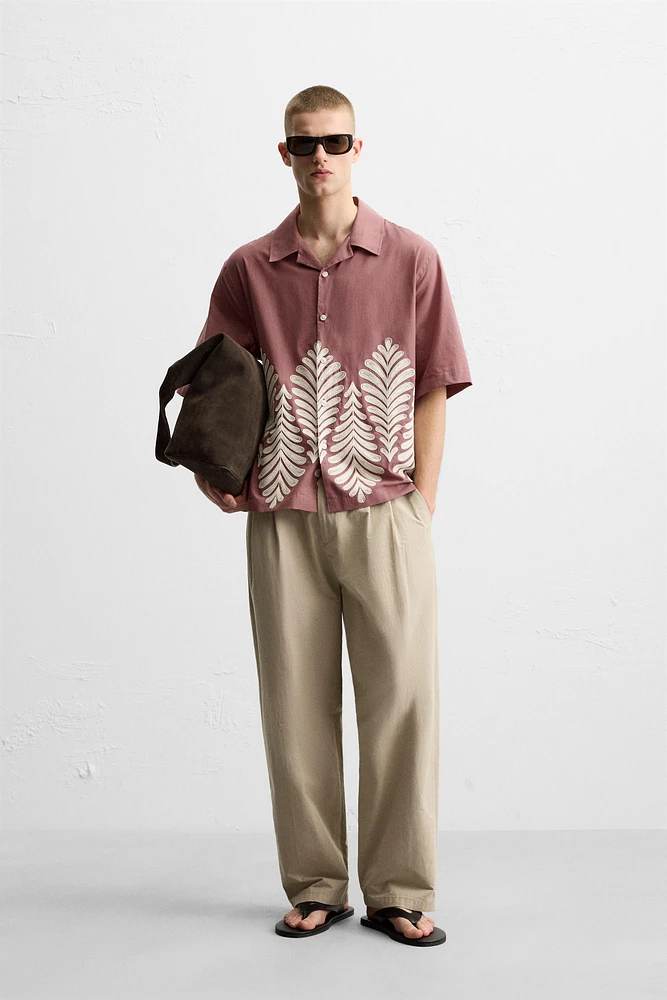 SHIRT WITH CONTRASTING EMBROIDERY