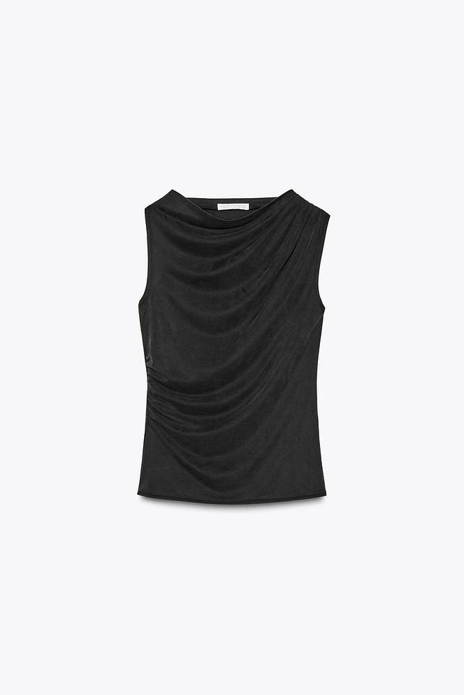 FLOWY RUCHED TOP