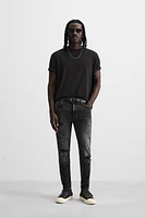 RIPPED SKINNY FIT JEANS