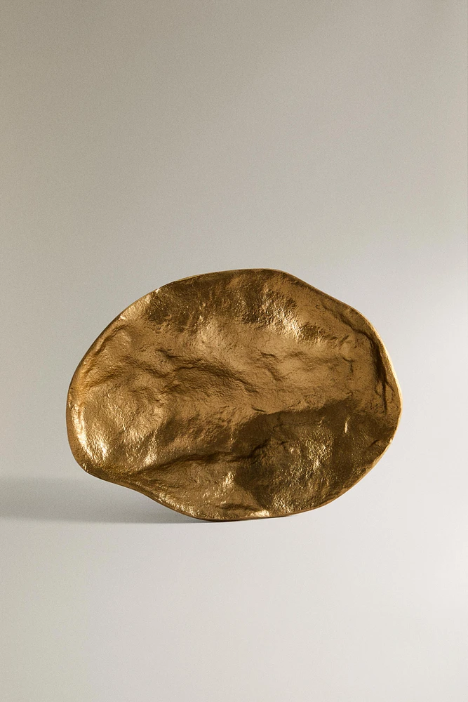 DECORATIVE BRASS TRAY