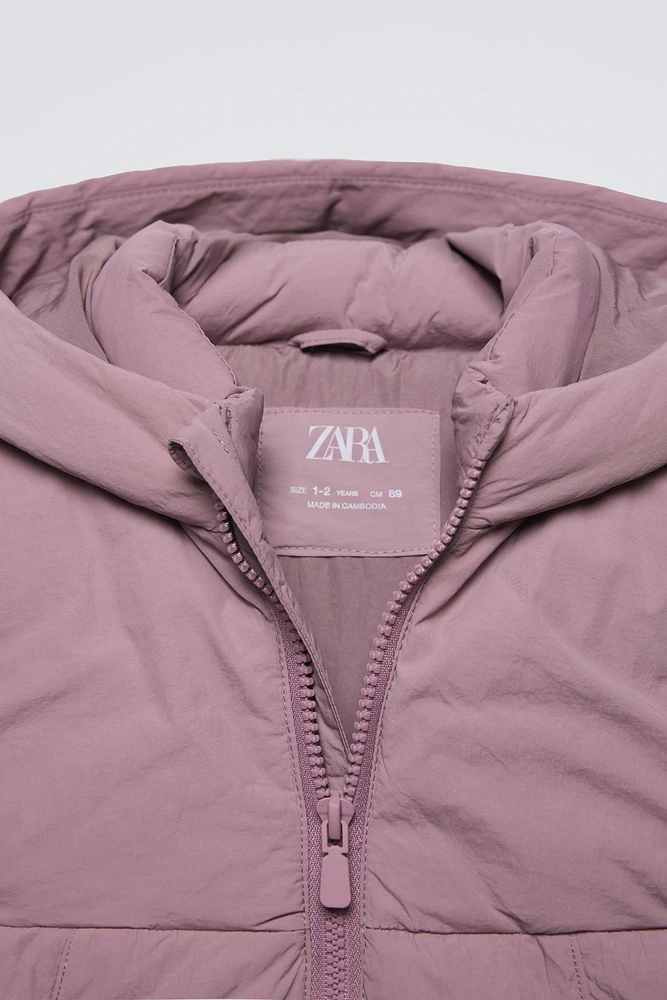 HOODED PUFFER VEST