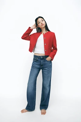 GOLDEN BUTTON STRUCTURED BLAZER