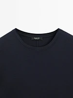 Short-sleeve T-shirt with back seam detail