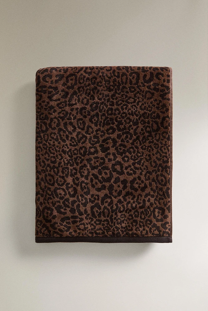 ANIMAL PRINT VELOUR BEACH TOWEL