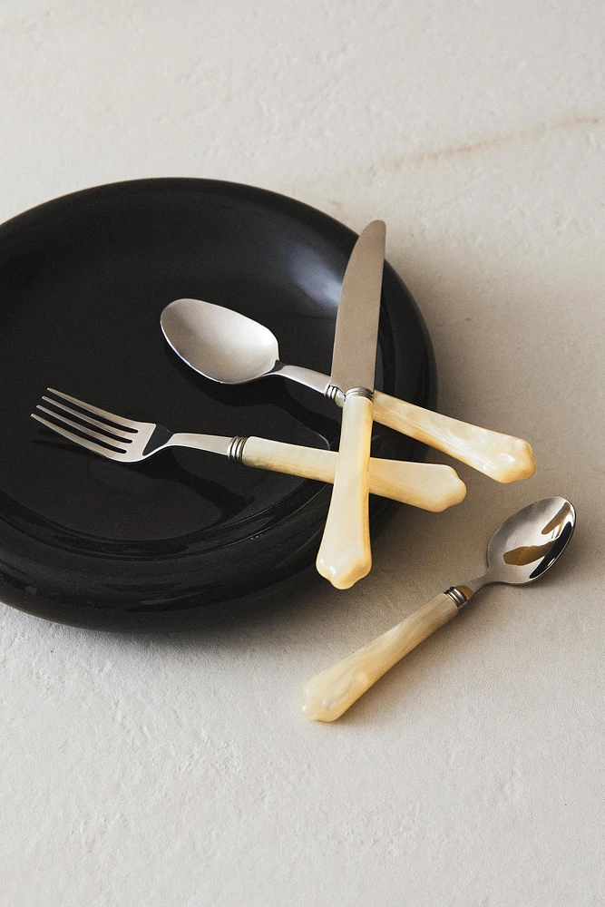 4-PIECE FLATWARE SET WITH PEARL-EFFECT HANDLE