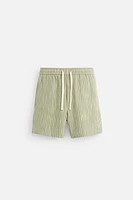 TEXTURED SHORTS