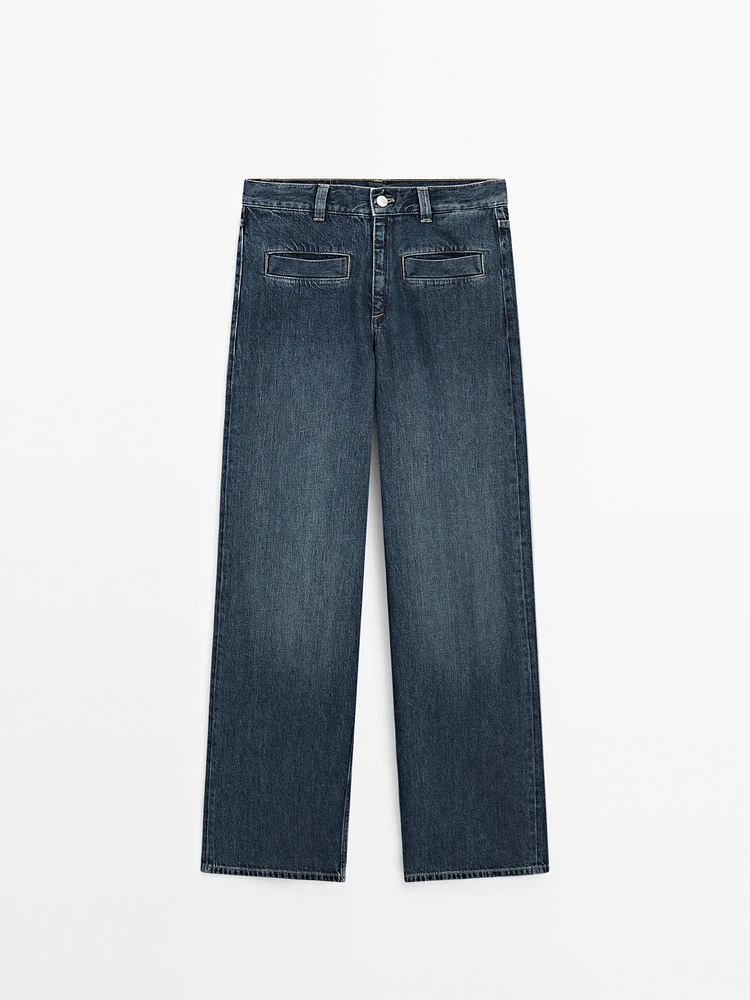 High-waist wide-leg jeans with pockets
