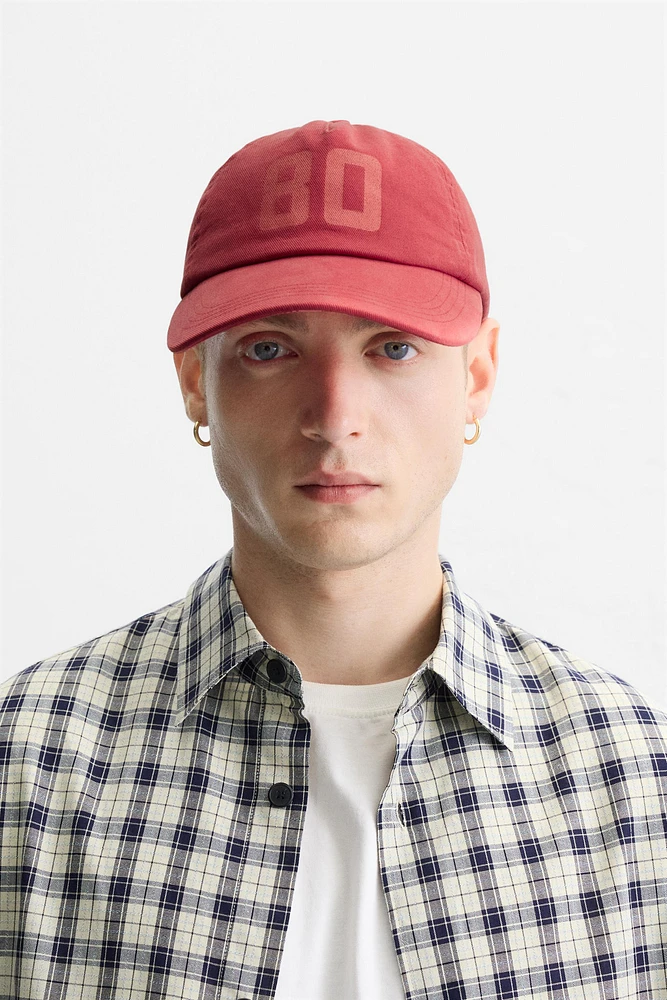 CASQUETTE DÉLAVÉE VARSITY