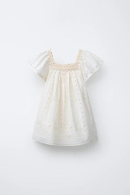 ROBE AVEC BRODERIES À FLEURS
