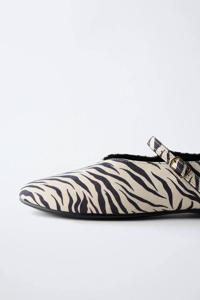 ANIMAL PRINT BALLET FLATS