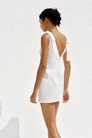 ROBE COURTE AVEC NŒUDS