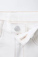 SHORT EN DENIM BRODÉ DE CERISES