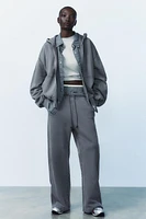 STRAIGHT LEG SWEATPANTS