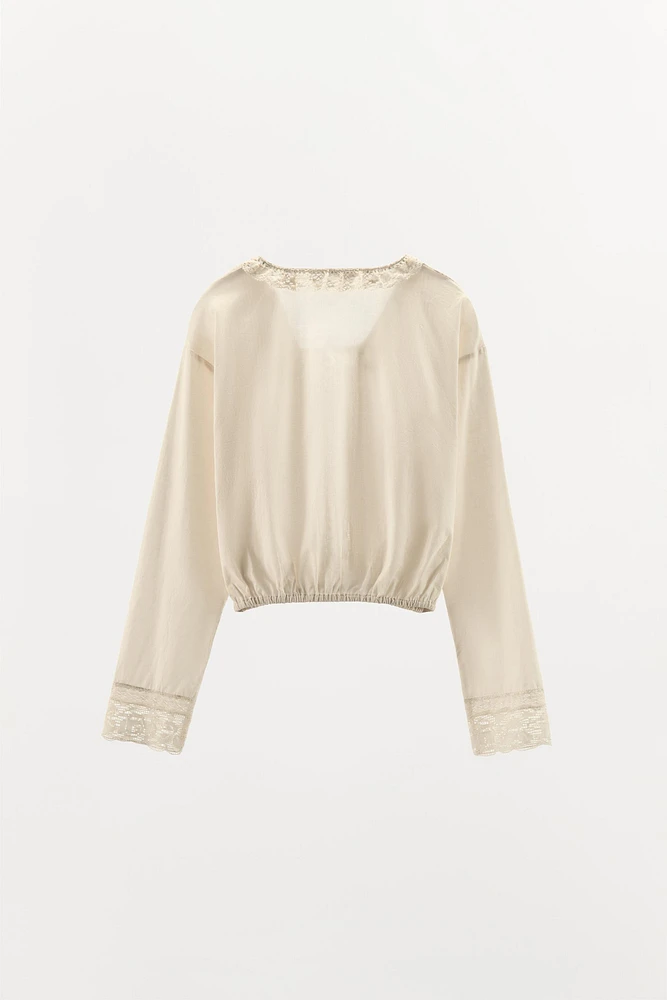 LACE TRIM SHIRT