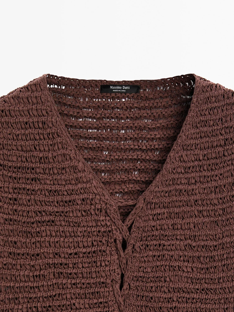 Veste sans manches lacée en crochet de coton mélangé