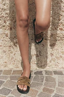 LEATHER PLATFORM SLIDES