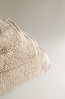 EXTRA SOFT COTTON BATH TOWEL (700 GXM²)