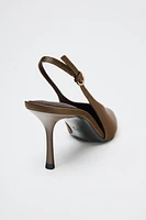 CHAUSSURES À TALONS EFFET SATINÉ