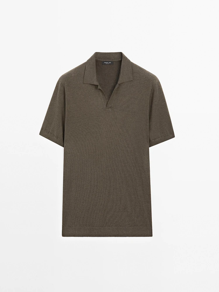 Polo en maille de lin mélangé à col V