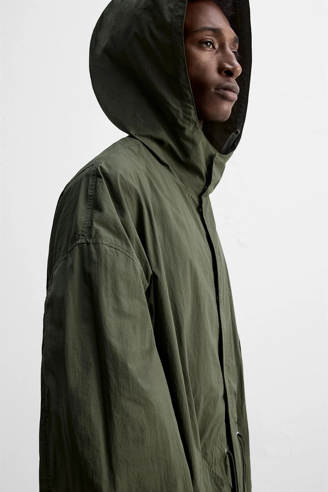 OVERSIZED FIT TECHNICAL PARKA